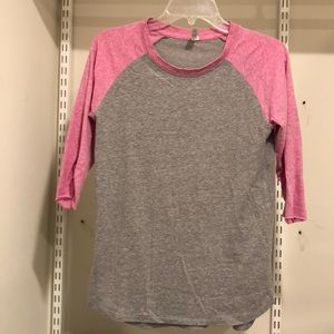 Under armour 3/4 baseball shirt